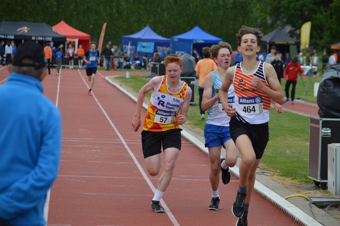 Afbeelding met atletiek, persoon, sport, buitenshuis

Door AI gegenereerde inhoud is mogelijk onjuist.